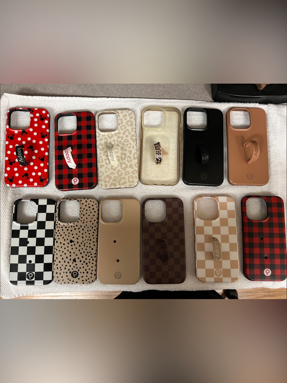 Loopy Case Multi-Pack Phone Cases in Red, Black, Tan, Cream, Brown, White